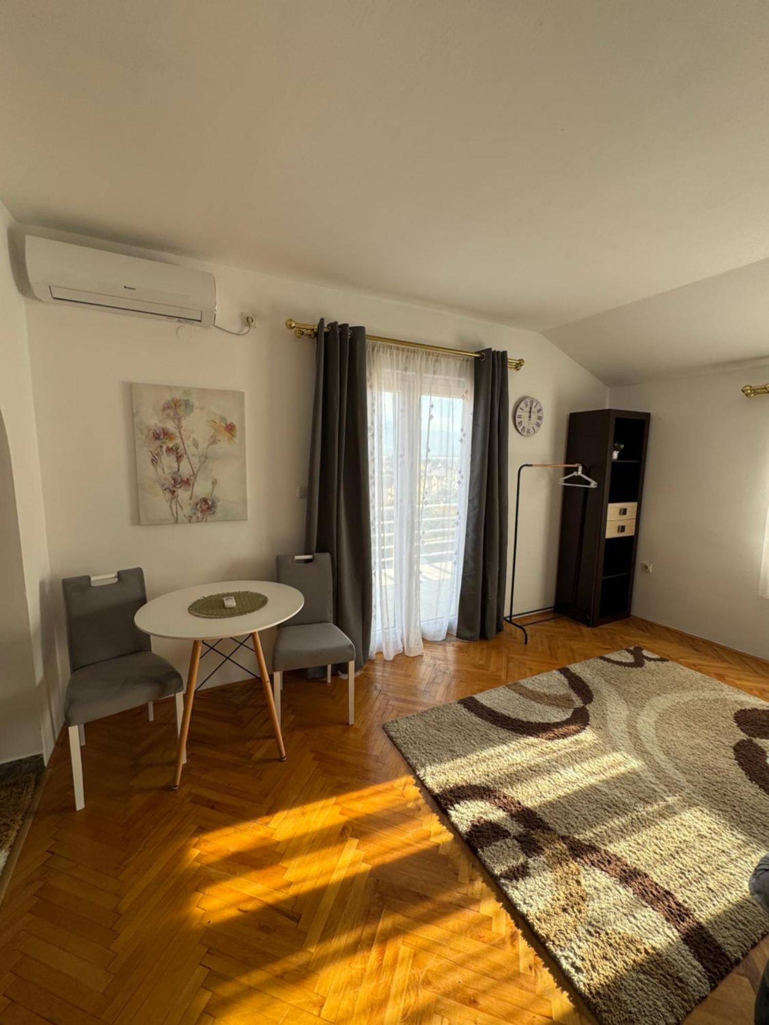 Apartmani Breze Podgorica Exterior foto