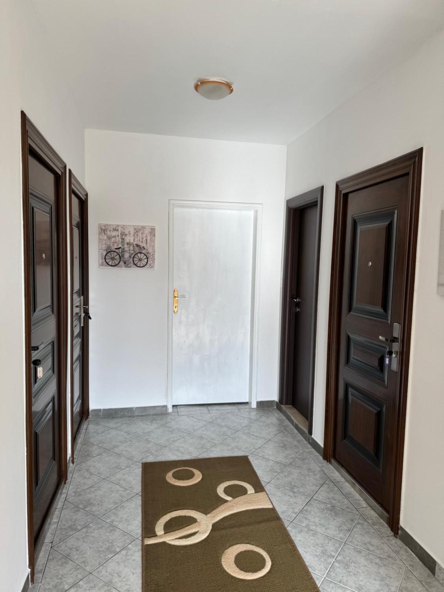 Apartmani Breze Podgorica Exterior foto